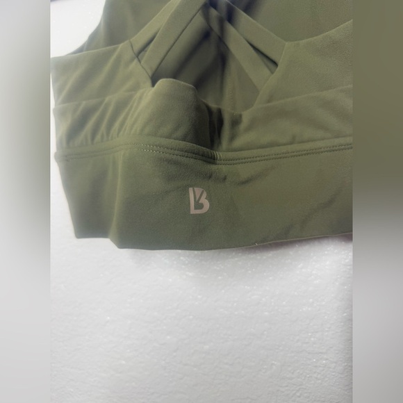 NWOT BuffBunny Rosa Sports Bra Size XS - Picture 5 of 7